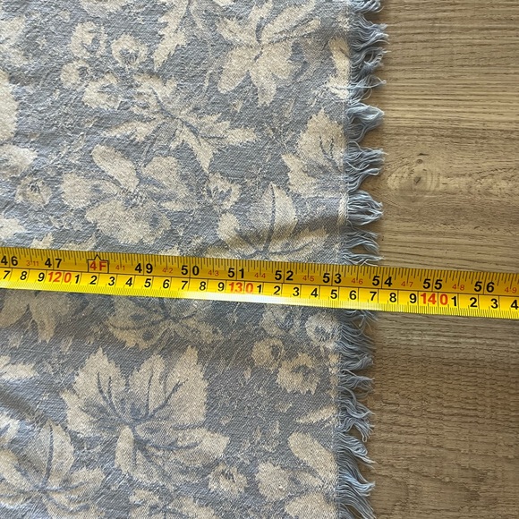 Blue Leaves Tablecloth And 9 Napkins  Fall Autumn Thanksgiving Linens 74x54 EC - Picture 8 of 16